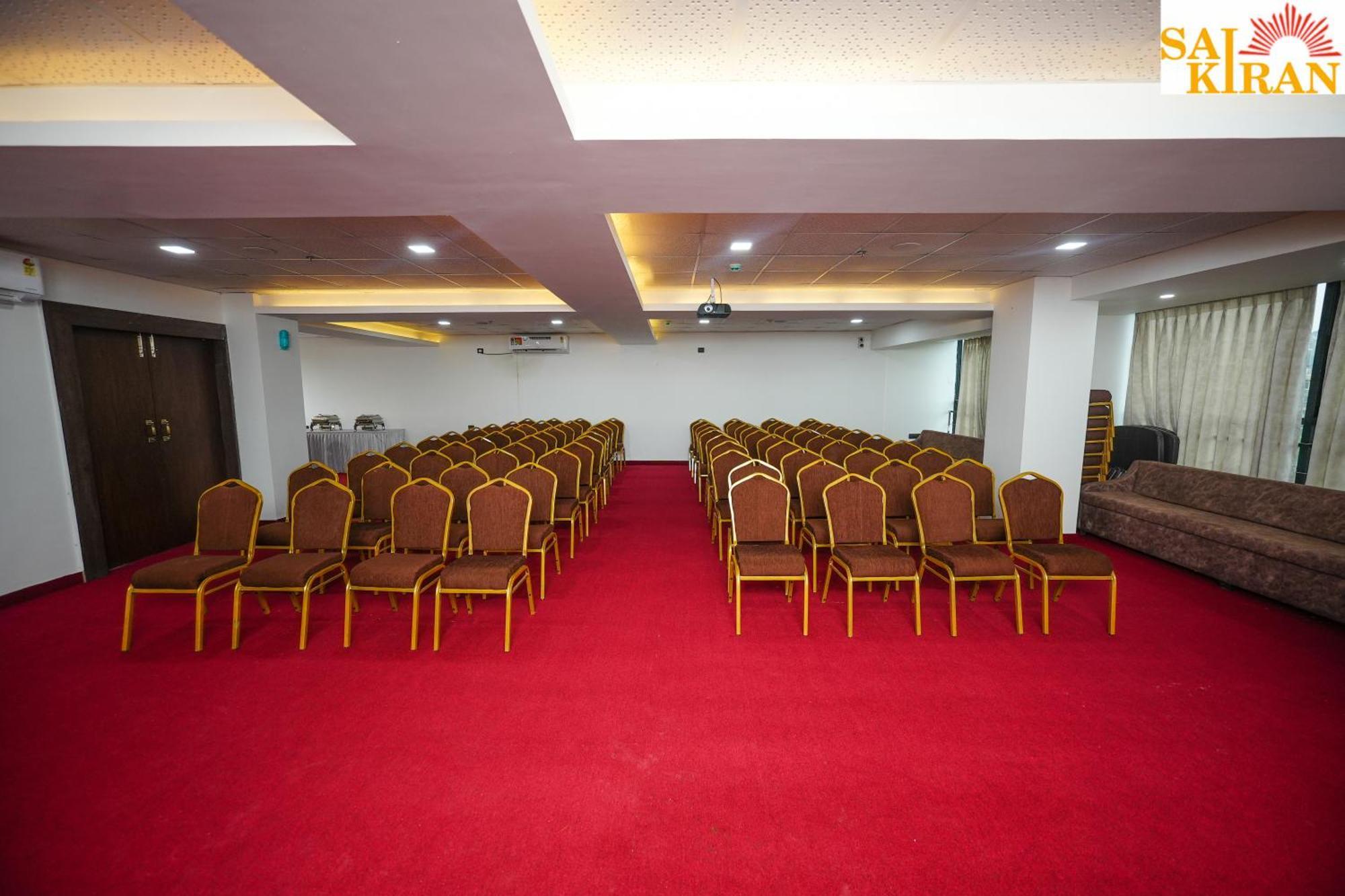 Saikiran Hotel Мапуса Екстер'єр фото